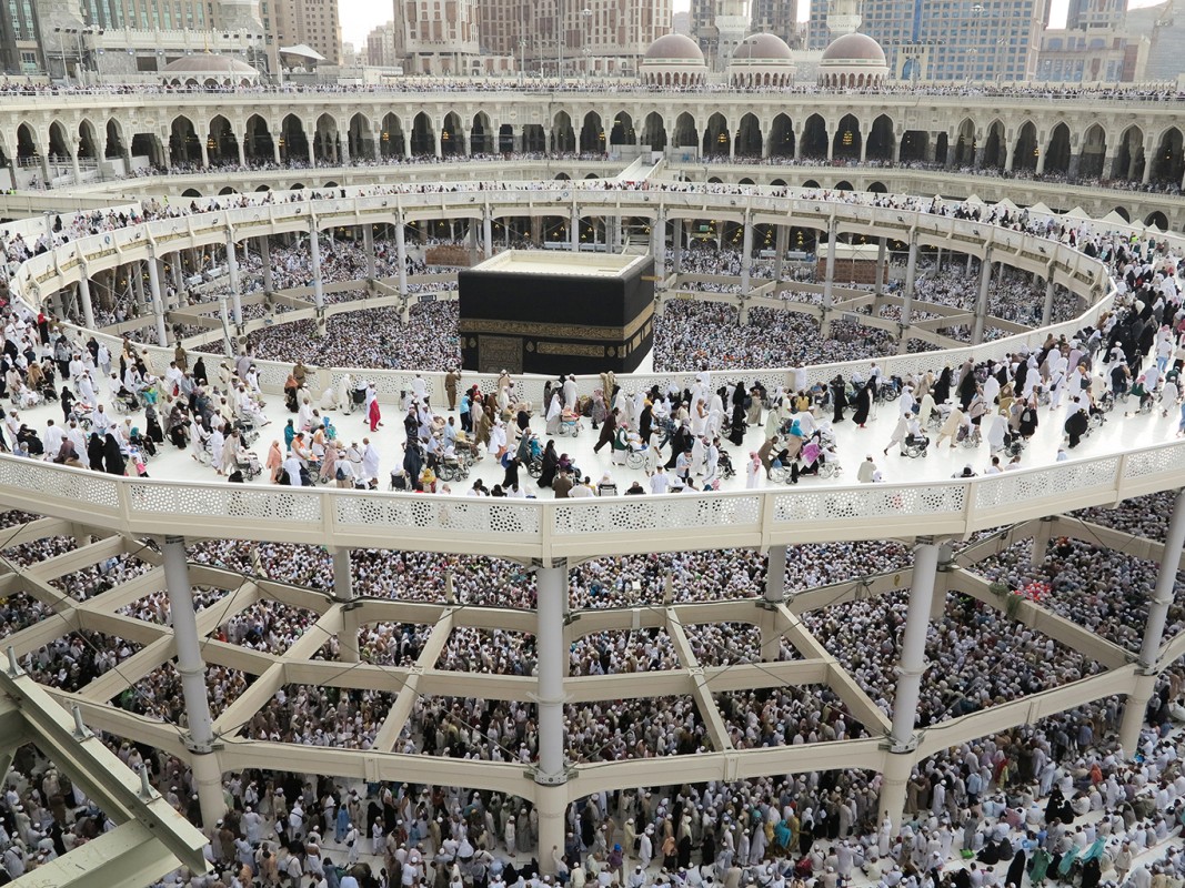 Mba Amelia beserta Ibu dan Bapak Tercinta